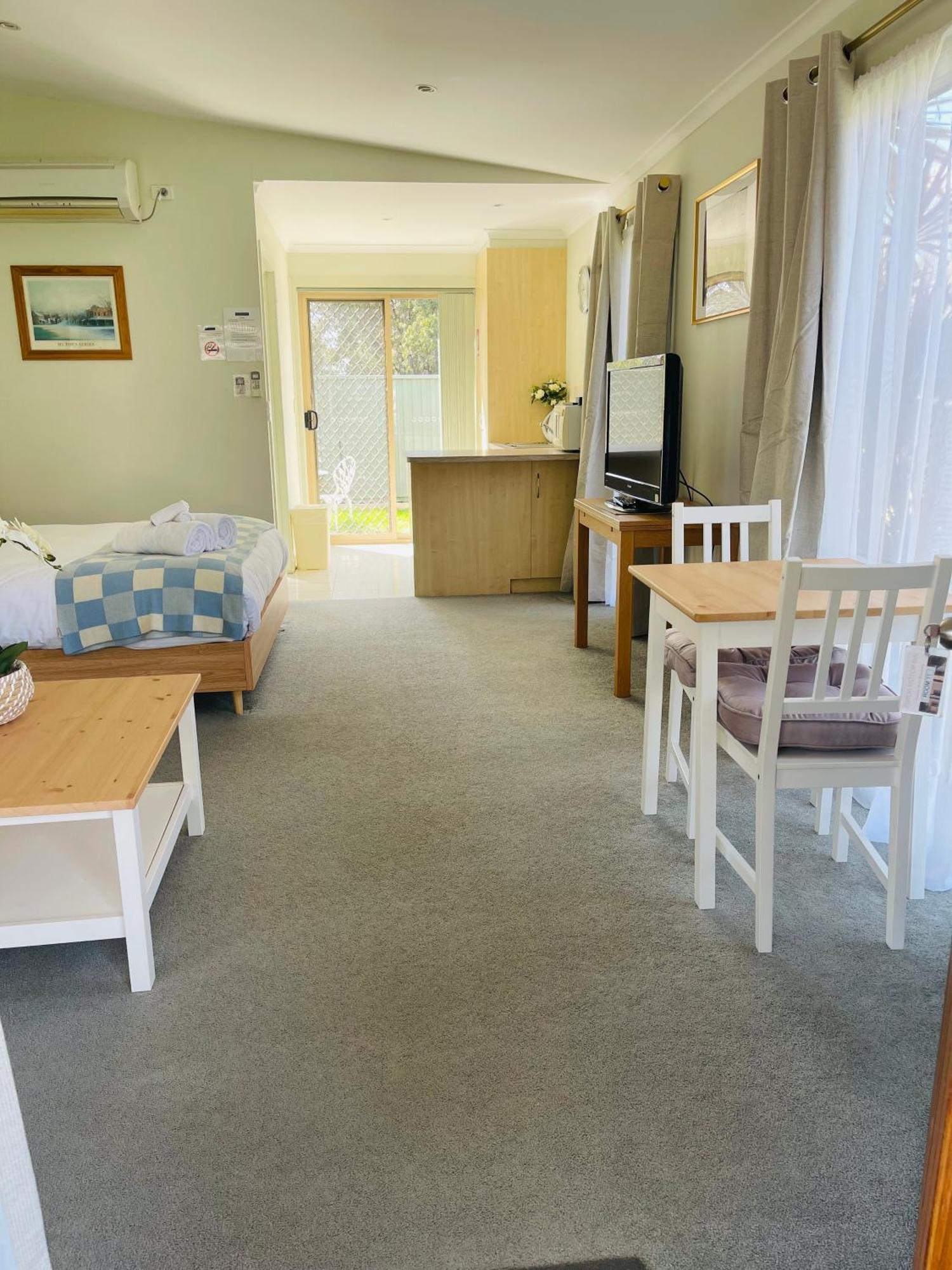 Euroa Motor Inn Bagian luar foto