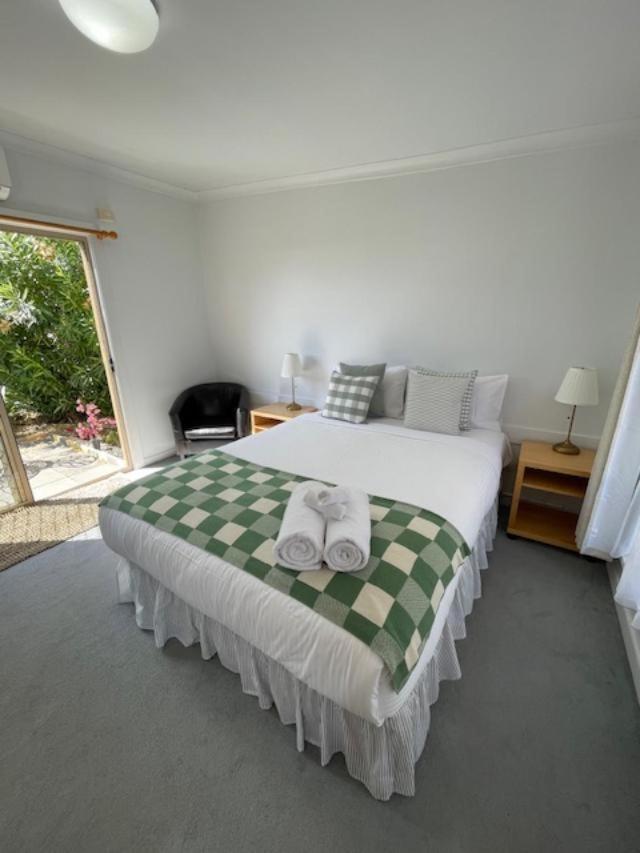 Euroa Motor Inn Bagian luar foto