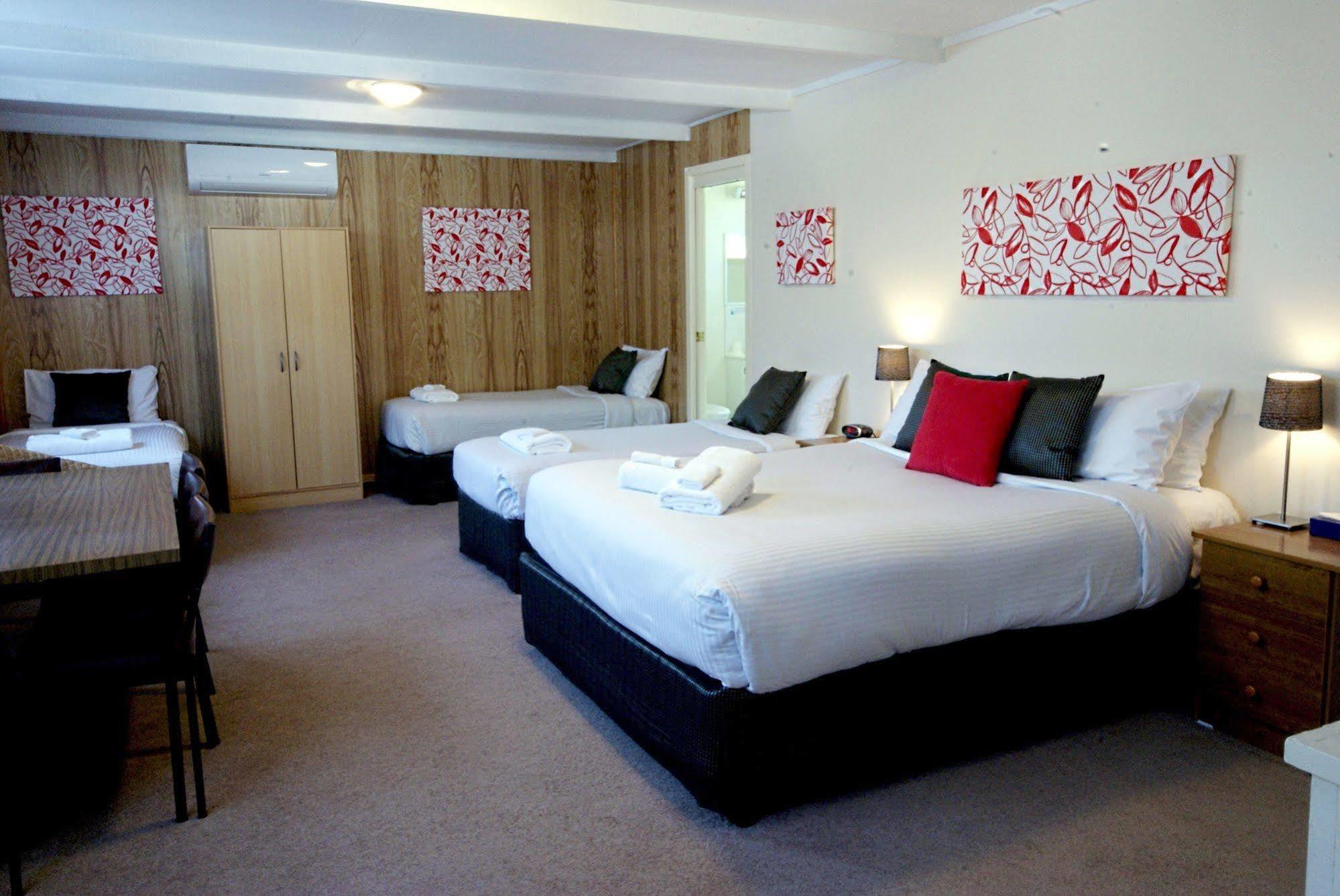 Euroa Motor Inn Bagian luar foto