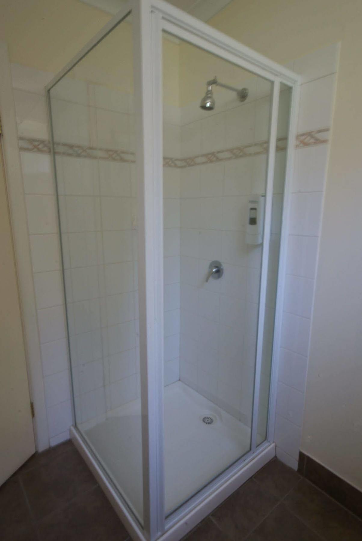 Euroa Motor Inn Bagian luar foto
