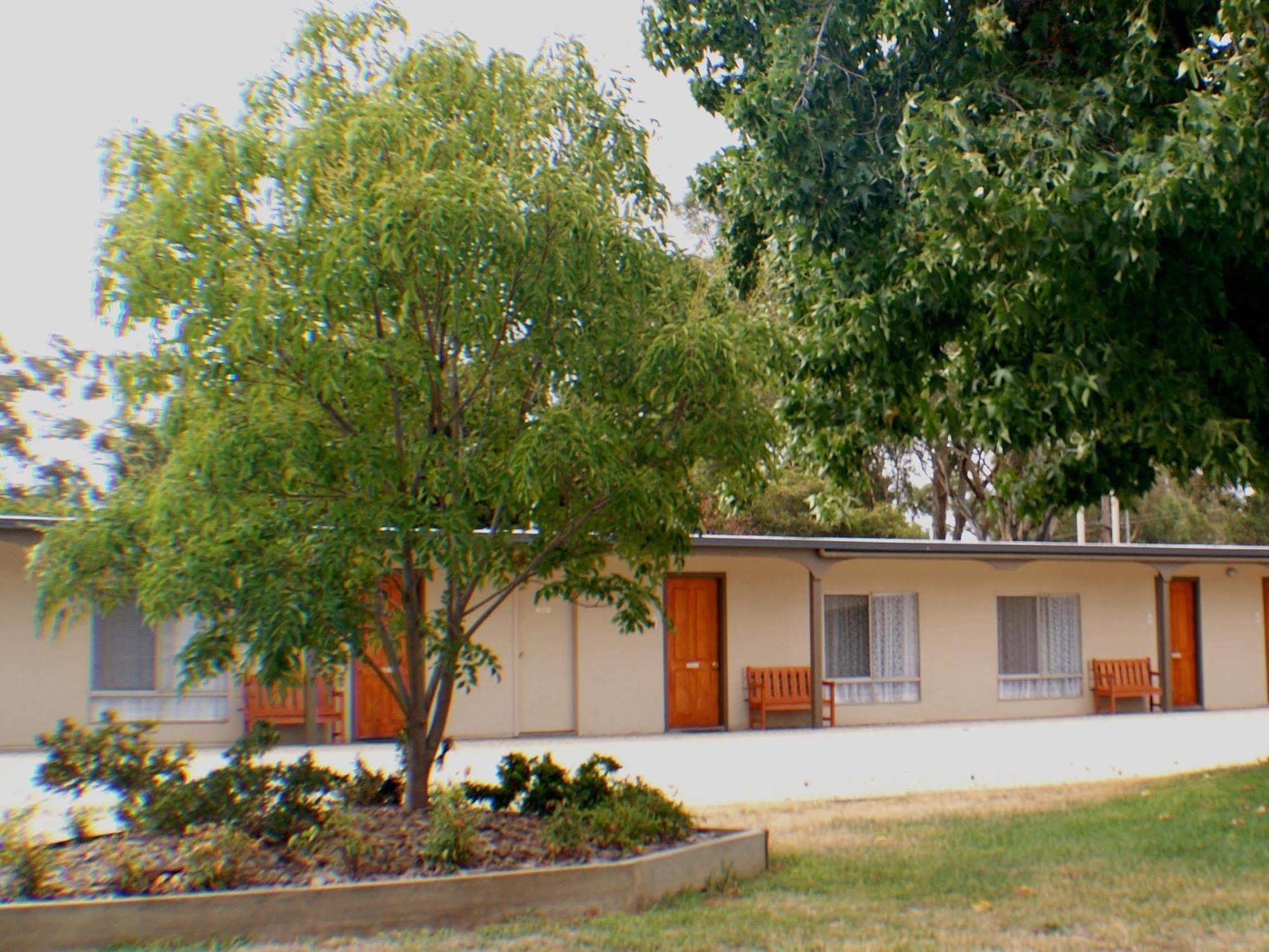 Euroa Motor Inn Bagian luar foto